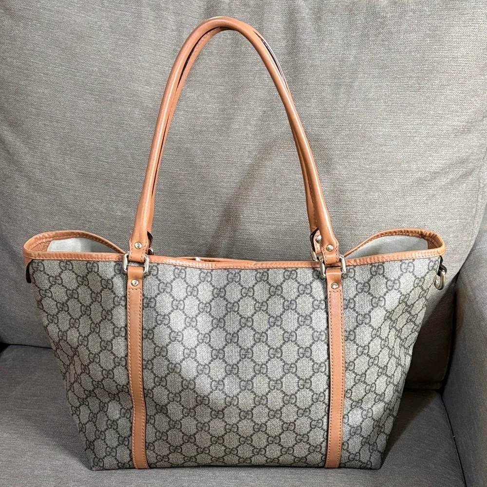 Authentic Gucci Joy GG Supreme Canvas  Tote - Picture 4 of 17